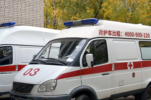 少花钱多享受！重症icu救护车转诊价位秘密揭晓！