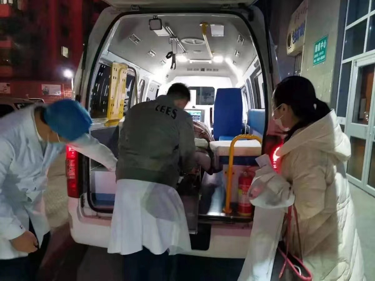 你知道如何选择上海市转运救护车出租电话吗？快来看看吧！
